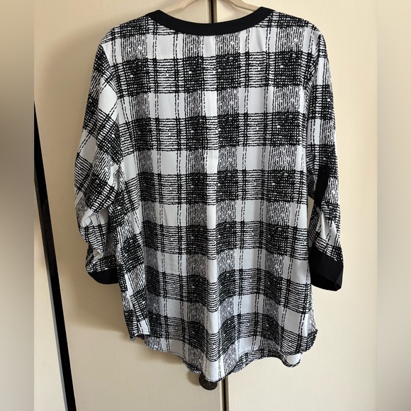 Black and White Plaid Women's Top - Picture 3 of 3